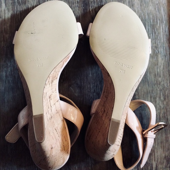 Nine West Wedge Sandals Size 7 - Picture 2 of 4